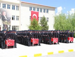 Erzincan PMYO’da mezuniyet heyecanı